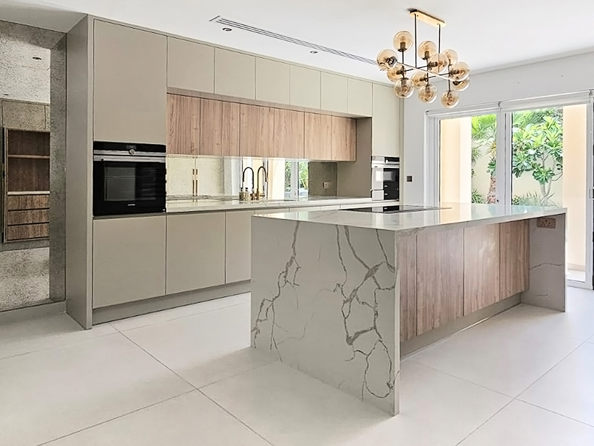 Modern Kitchen in Arabian Ranches Dubai by The Big Fitout