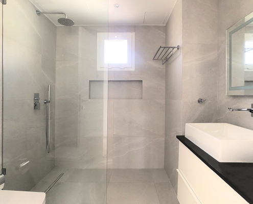 Bathroom Renovation & Fitout (Dubai)