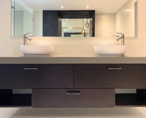 Bathroom Renovation & Fitout (Dubai)